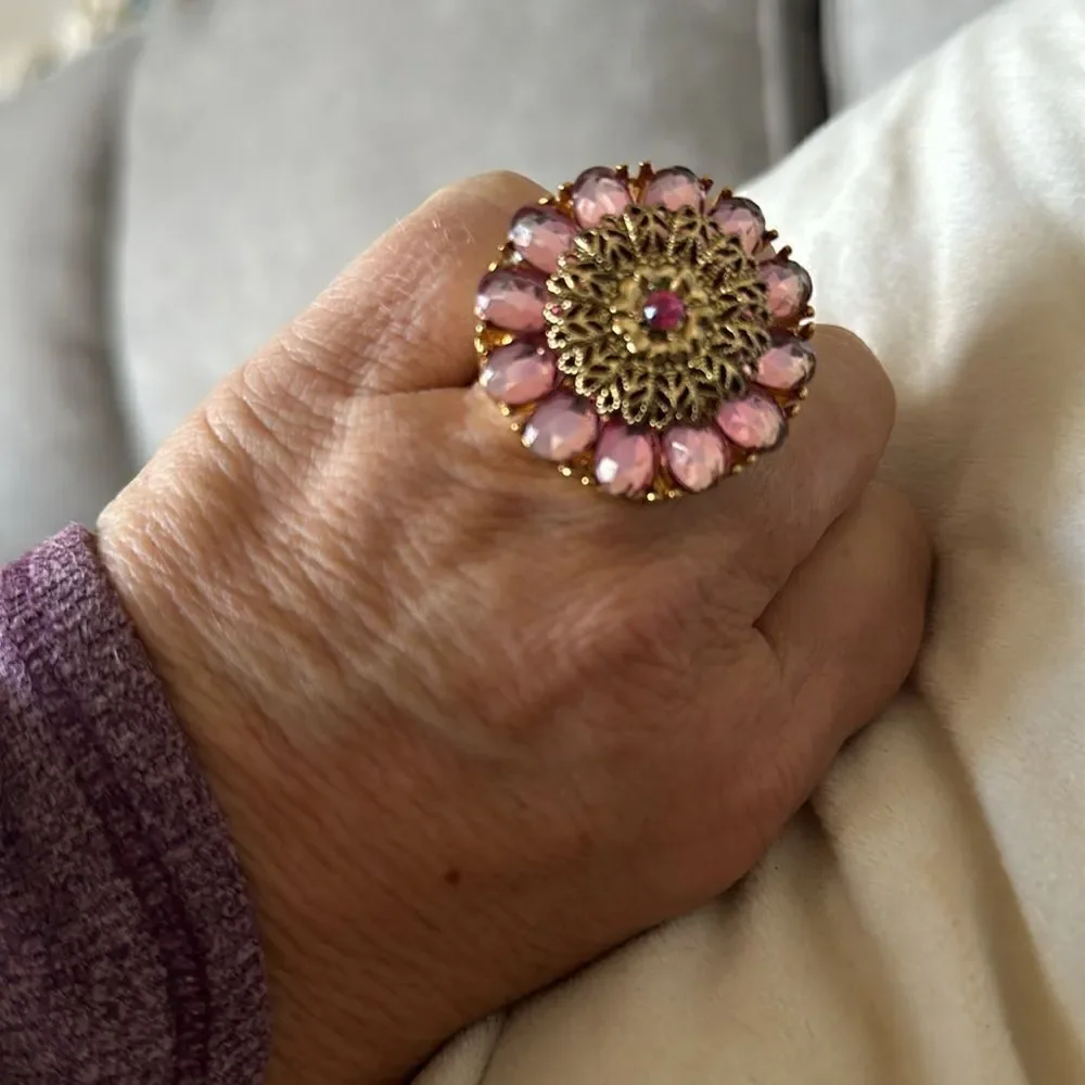 Vintage Flower Cocktail Ring!